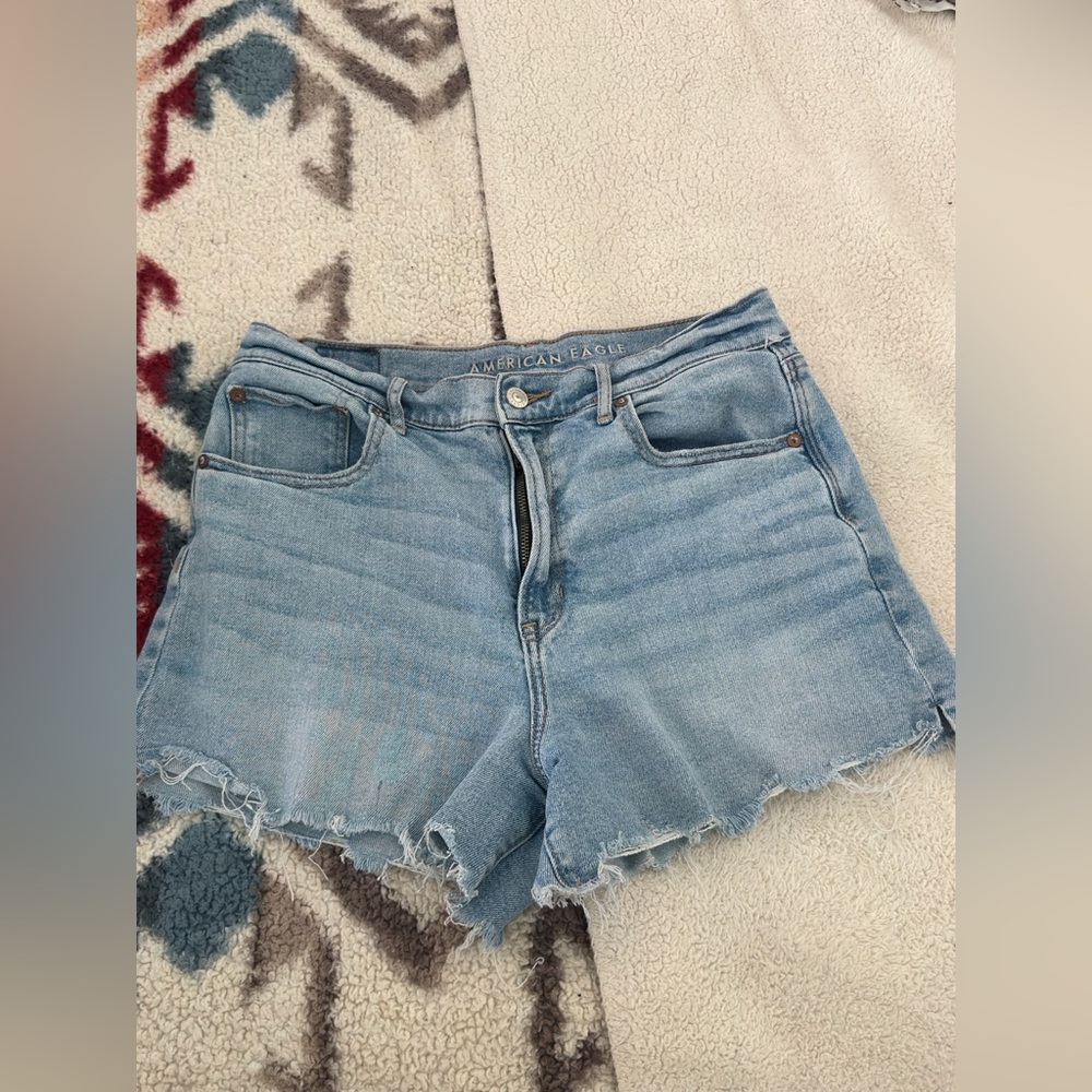 American eagle 90’s boyfriend highest rise shorts stretch